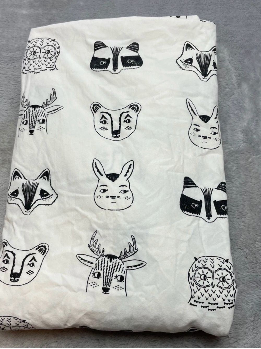 Crate & Kids Woodland Animals Fitted Crib Sheet White Black Org Cotton Nursery